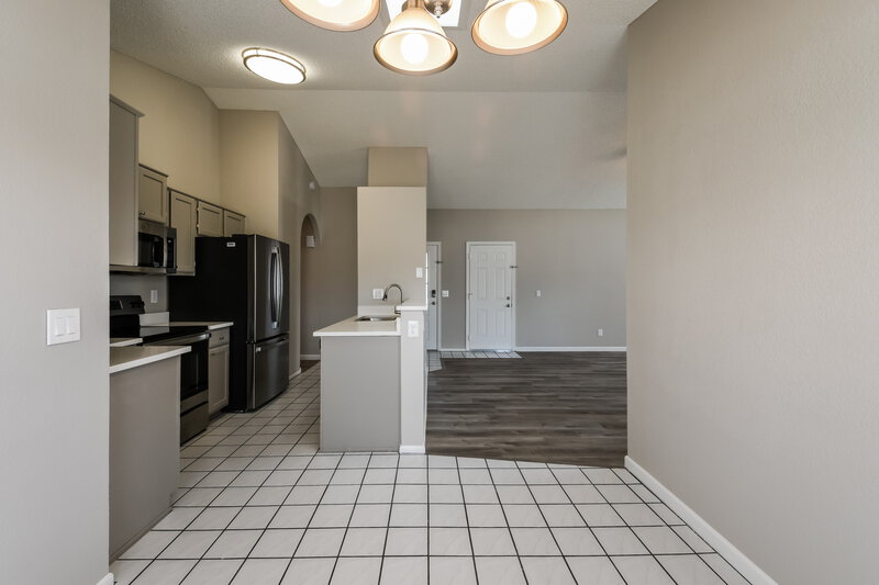 2,025/Mo, 20610 N 6th Dr Phoenix, AZ 85027 Breakfast Nook View