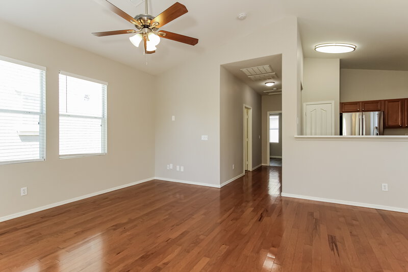 1,765/Mo, 34824 N 30th Ave Phoenix, AZ 85086 Living Room View 2