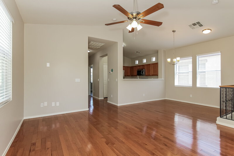 1,765/Mo, 34824 N 30th Ave Phoenix, AZ 85086 Living Room View 3