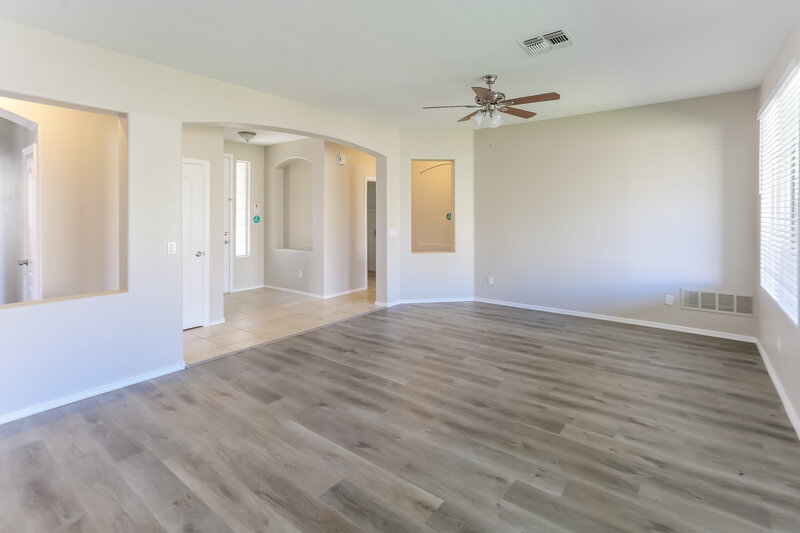 3,710/Mo, 3374 E Santa Fe Ln Gilbert, AZ 85297 Living Room View