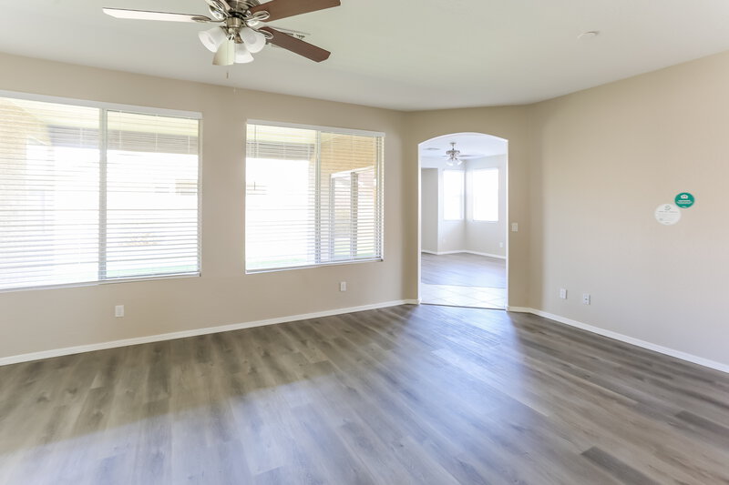 3,710/Mo, 3374 E Santa Fe Ln Gilbert, AZ 85297 Living Room View 2