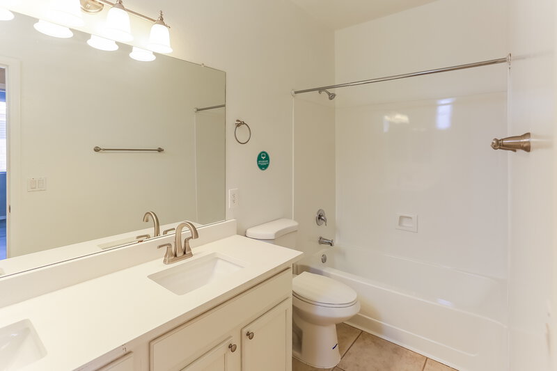 3,710/Mo, 3374 E Santa Fe Ln Gilbert, AZ 85297 Bathroom View