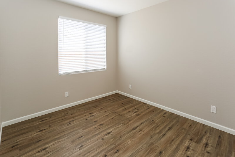 2,085/Mo, 10314 W Pioneer St Tolleson, AZ 85353 Bedroom View