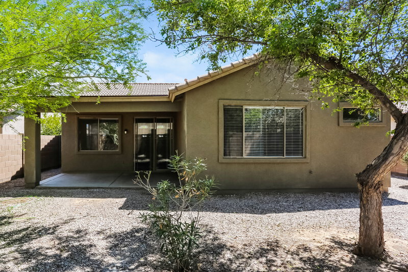 2,085/Mo, 10314 W Pioneer St Tolleson, AZ 85353 Rear View