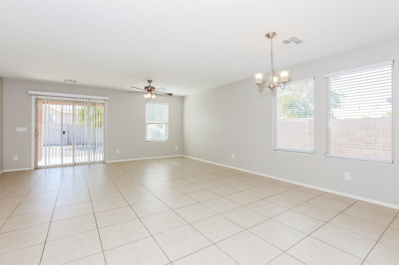 1,965/Mo, 4545 E Longhorn Street San Tan Valley, AZ 85140 Dining Room View