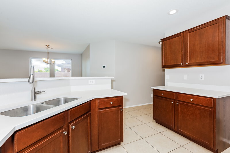 1,965/Mo, 4545 E Longhorn Street San Tan Valley, AZ 85140 Kitchen View