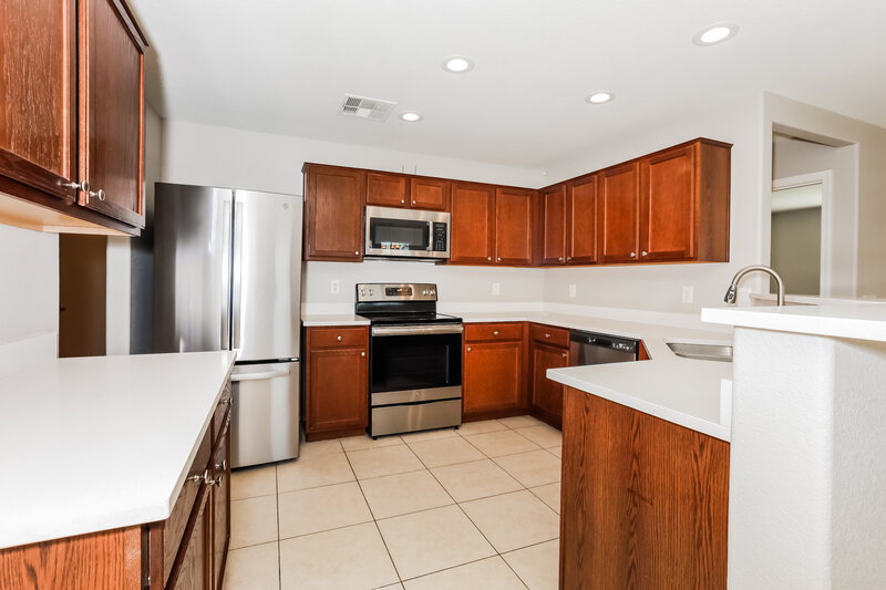 1,965/Mo, 4545 E Longhorn Street San Tan Valley, AZ 85140 Kitchen View 2