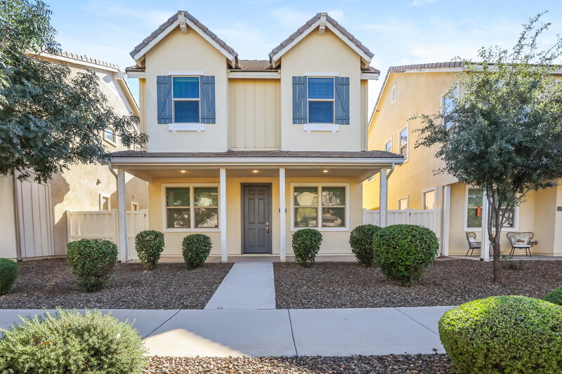 2,315/Mo, 3710 E Robert St Gilbert, AZ 85295 External View