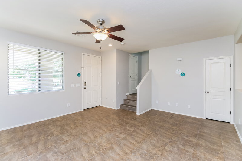 2,300/Mo, 2877 S Key Biscayne Dr Gilbert, AZ 85295 Living Room View 2