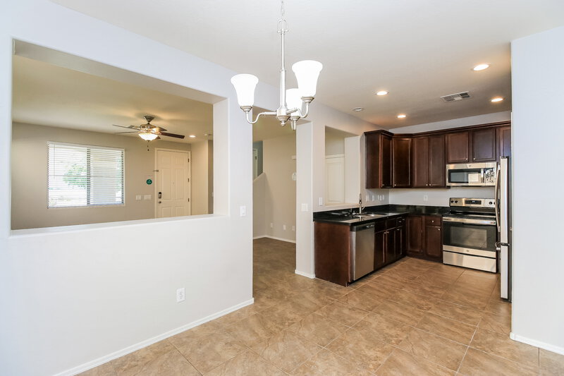 2,300/Mo, 2877 S Key Biscayne Dr Gilbert, AZ 85295 Dining Room View