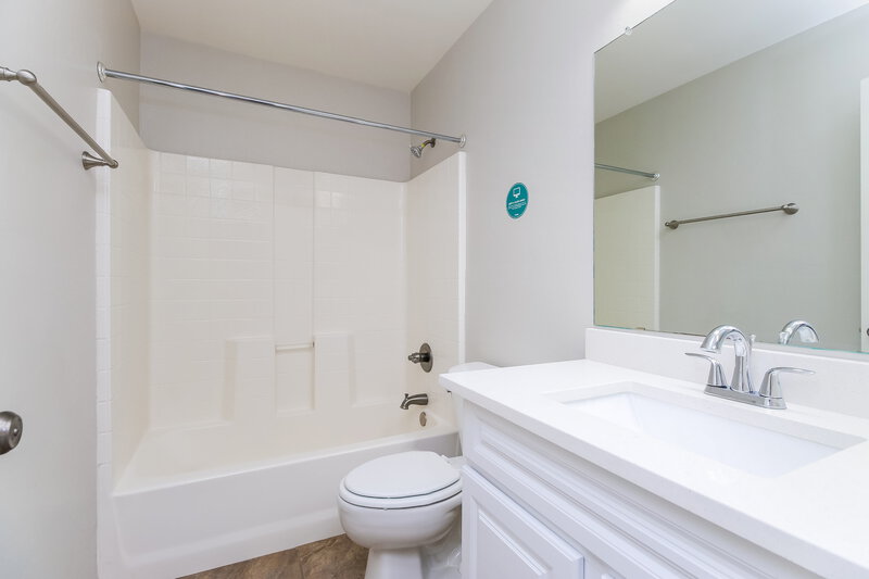 2,300/Mo, 2877 S Key Biscayne Dr Gilbert, AZ 85295 Bathroom View