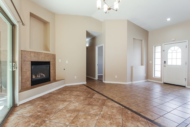 2,695/Mo, 1841 E Hartford Ave Phoenix, AZ 85022 Misc View