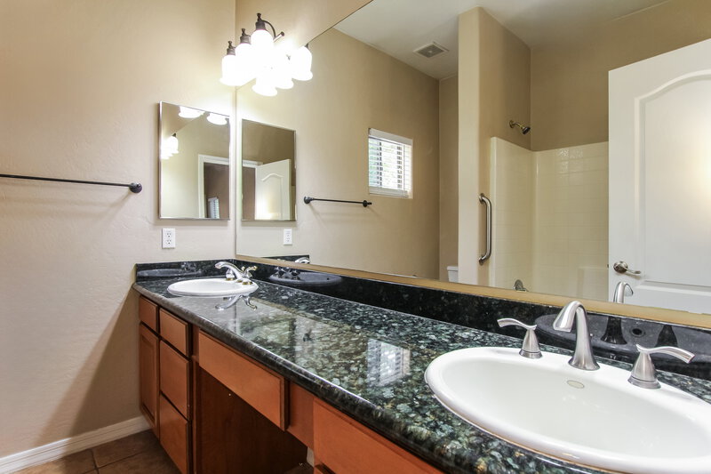 2,695/Mo, 1841 E Hartford Ave Phoenix, AZ 85022 Misc View 7