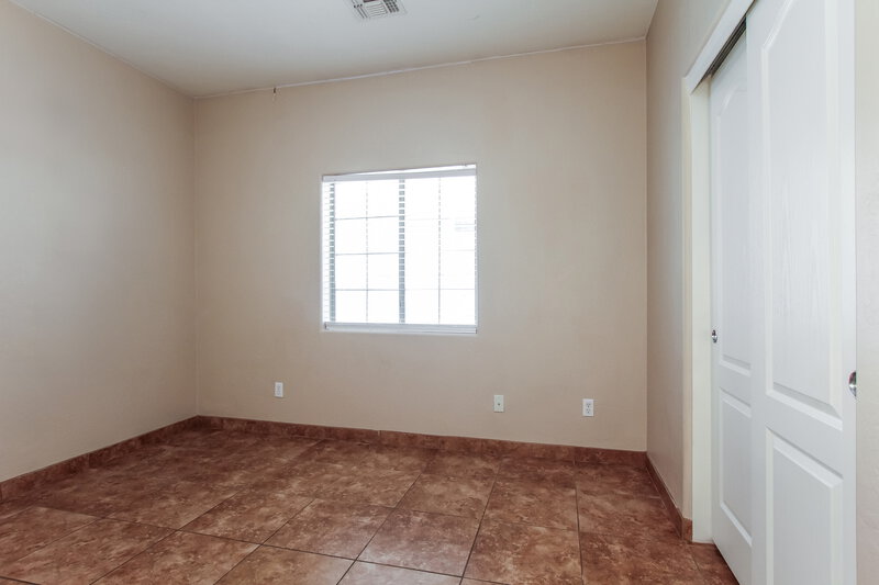 2,695/Mo, 1841 E Hartford Ave Phoenix, AZ 85022 Misc View 8