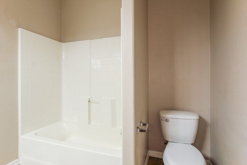 2,695/Mo, 1841 E Hartford Ave Phoenix, AZ 85022 Misc View 12