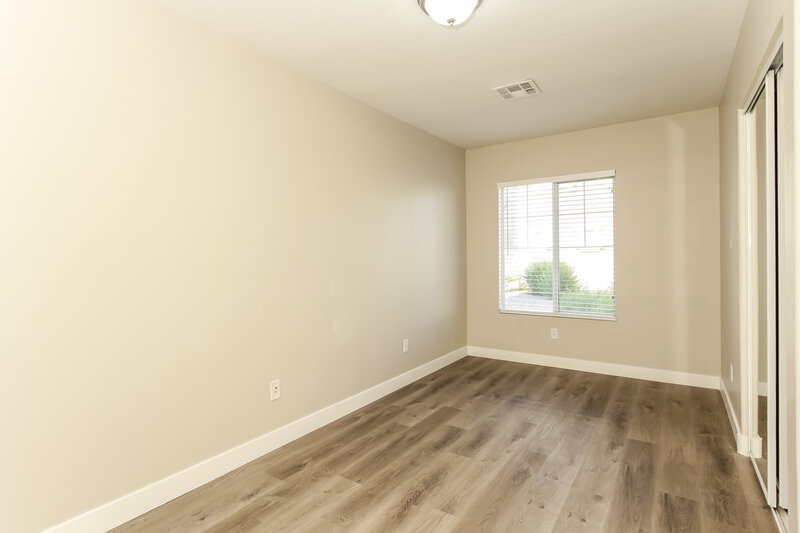 2,055/Mo, 34632 N 30th Ave Phoenix, AZ 85086 Bedroom View