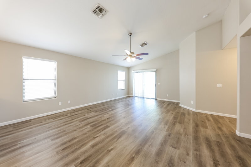 1,980/Mo, 10016 W Gross Ave Tolleson, AZ 85353 Living Room View