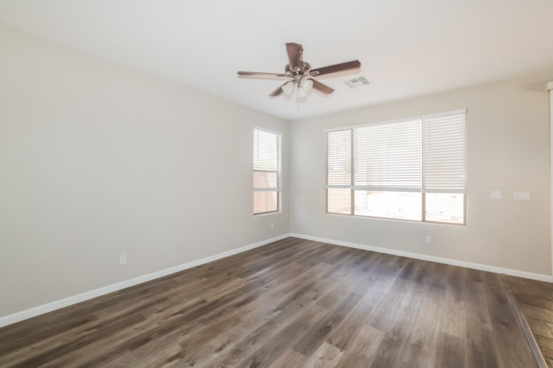 2,130/Mo, 2520 W Old Paint Trl Phoenix, AZ 85086 Family Room View