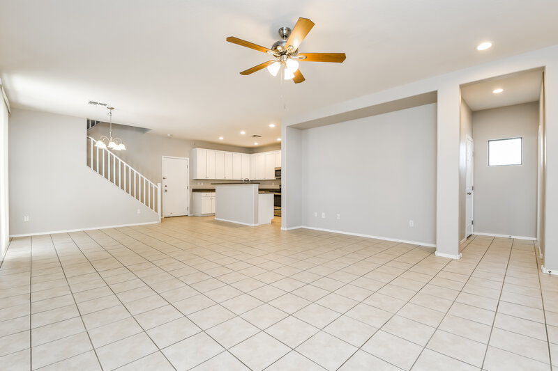 2,275/Mo, 3829 E Kent Ave Gilbert, AZ 85296 Living Room View