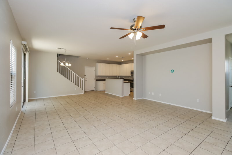2,770/Mo, 3829 E Kent Ave Gilbert, AZ 85296 Living Room View 2