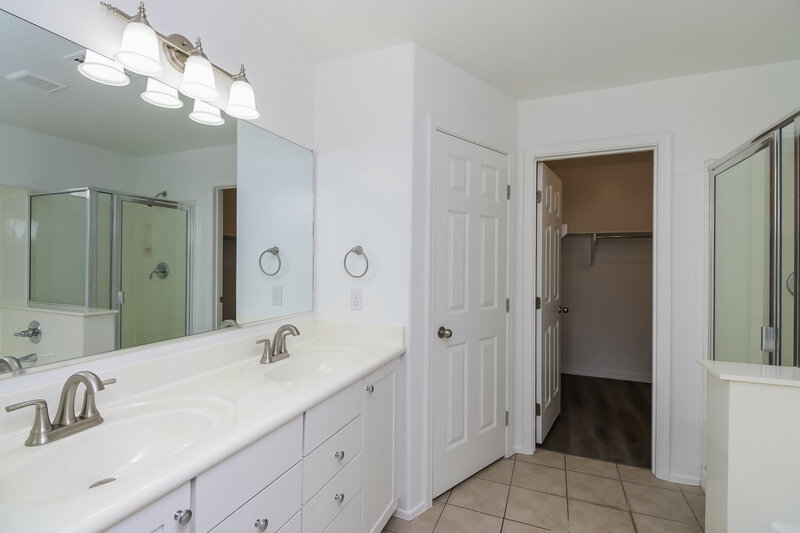 2,770/Mo, 3829 E Kent Ave Gilbert, AZ 85296 Main Bathroom View