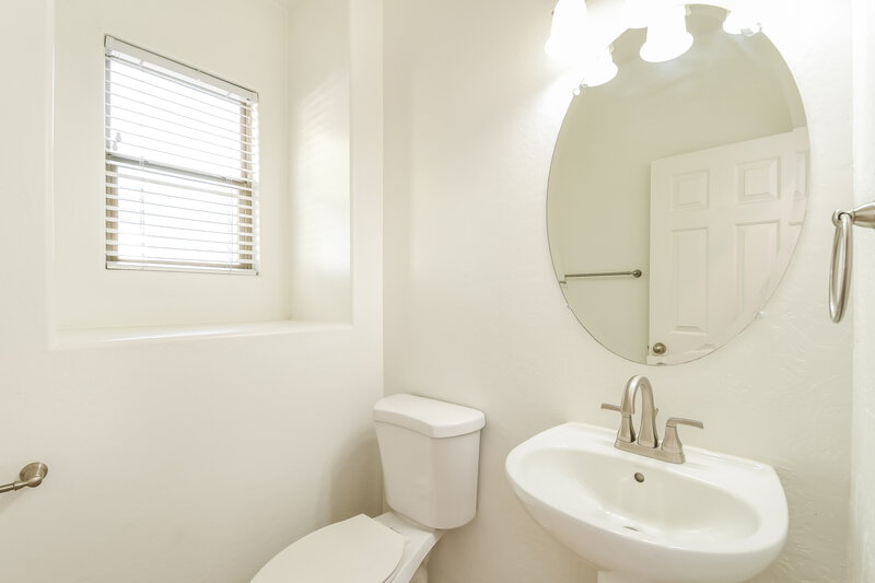 2,275/Mo, 3829 E Kent Ave Gilbert, AZ 85296 Bathroom View