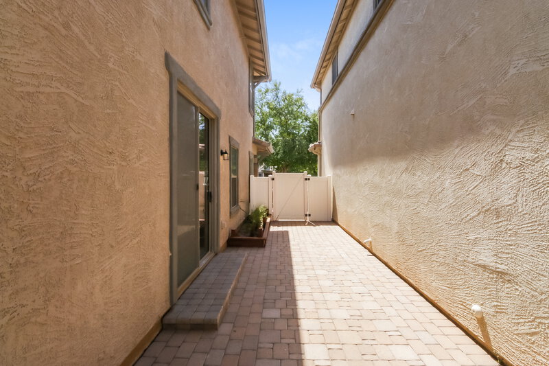 2,770/Mo, 3829 E Kent Ave Gilbert, AZ 85296 Rear View