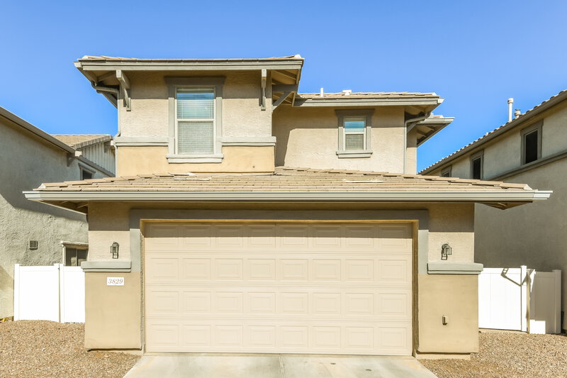 2,275/Mo, 3829 E Kent Ave Gilbert, AZ 85296 Rear View 2