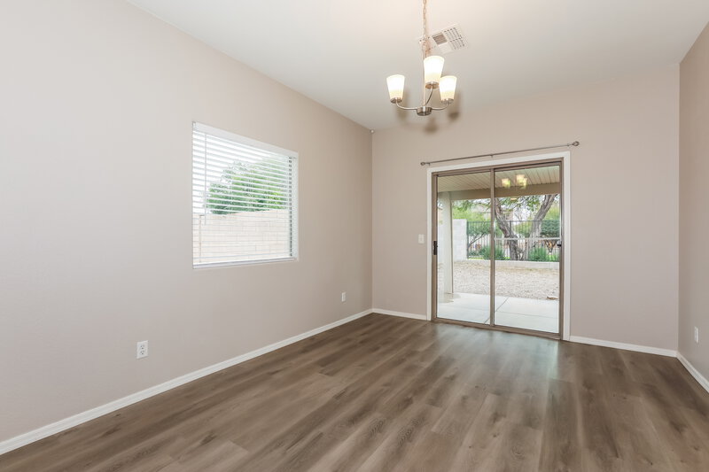 1,670/Mo, 1715 E Renegade Trl San Tan Valley, AZ 85143 Dining Room View