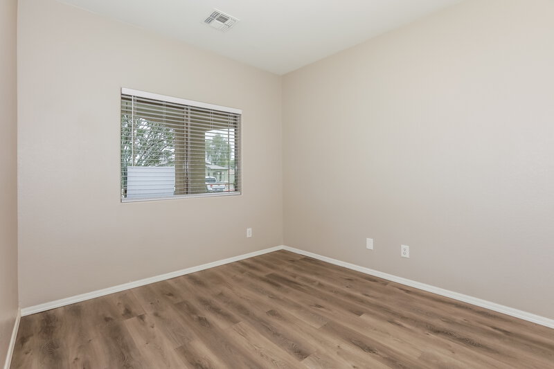 1,670/Mo, 1715 E Renegade Trl San Tan Valley, AZ 85143 Bedroom View 2