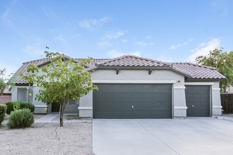 2,625/Mo, 5112 W galena Cir Laveen, AZ 85339 External View