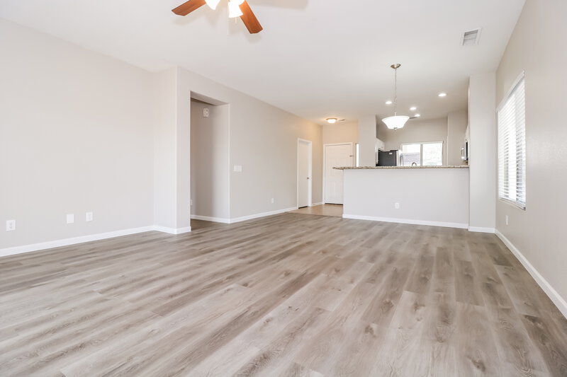 1,870/Mo, 1109 S 4th Ave Avondale, AZ 85323 Dining Room View