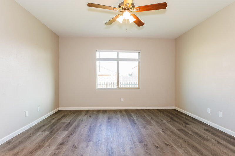 1,795/Mo, 4887 S 245th Ln Buckeye, AZ 85326 Main Bedroom View 2