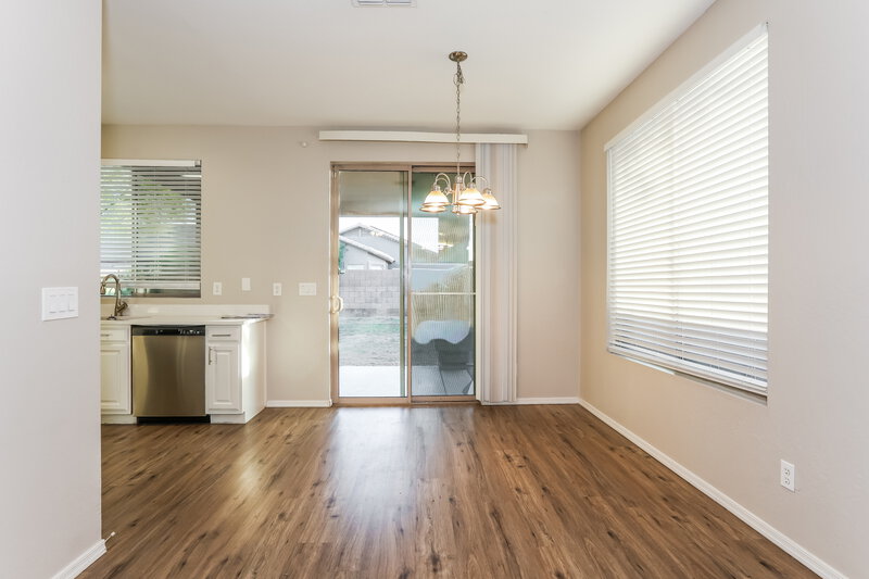1,850/Mo, 3139 W Pollack St Phoenix, AZ 85041 Dining Room View