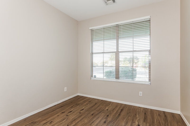 1,850/Mo, 3139 W Pollack St Phoenix, AZ 85041 Bedroom View 2