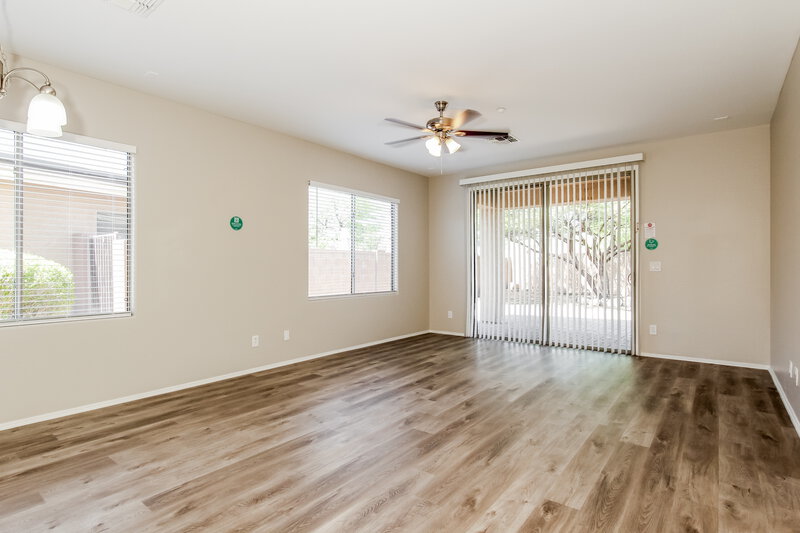 2,195/Mo, 40279 N La Cantera Dr Anthem, AZ 85086 Living Room View