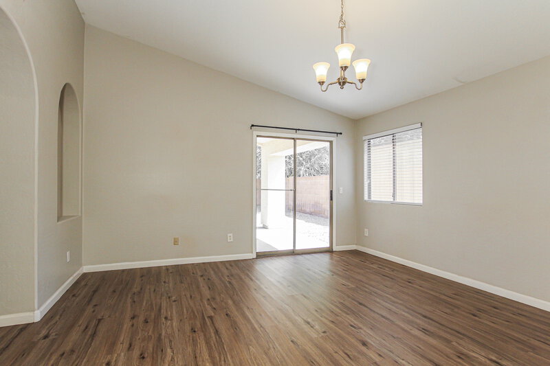 2,555/Mo, 748 W Dublin Street Gilbert, AZ 85233 Dining Room View