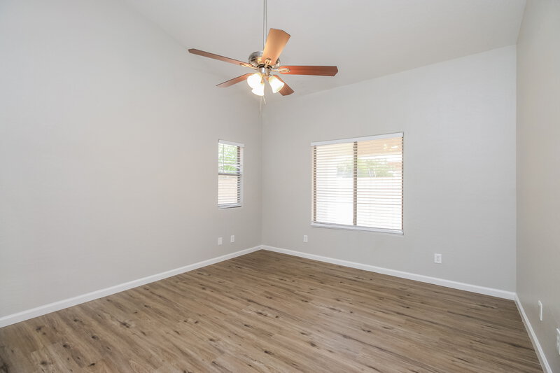 2,810/Mo, 748 W Dublin Street Gilbert, AZ 85233 Main Bedroom View