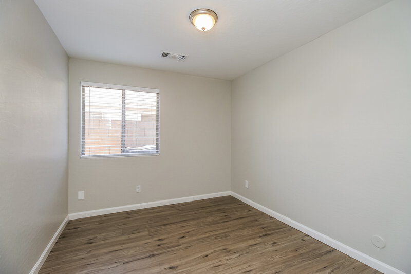 2,810/Mo, 748 W Dublin Street Gilbert, AZ 85233 Bedroom View