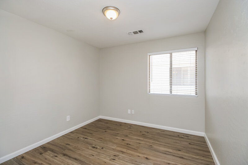 2,810/Mo, 748 W Dublin Street Gilbert, AZ 85233 Bedroom View 3
