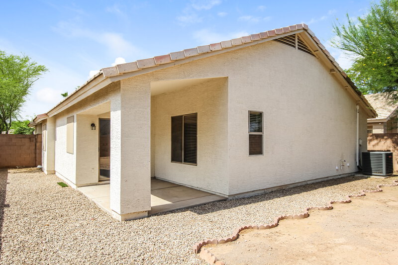2,555/Mo, 748 W Dublin Street Gilbert, AZ 85233 Rear View 2