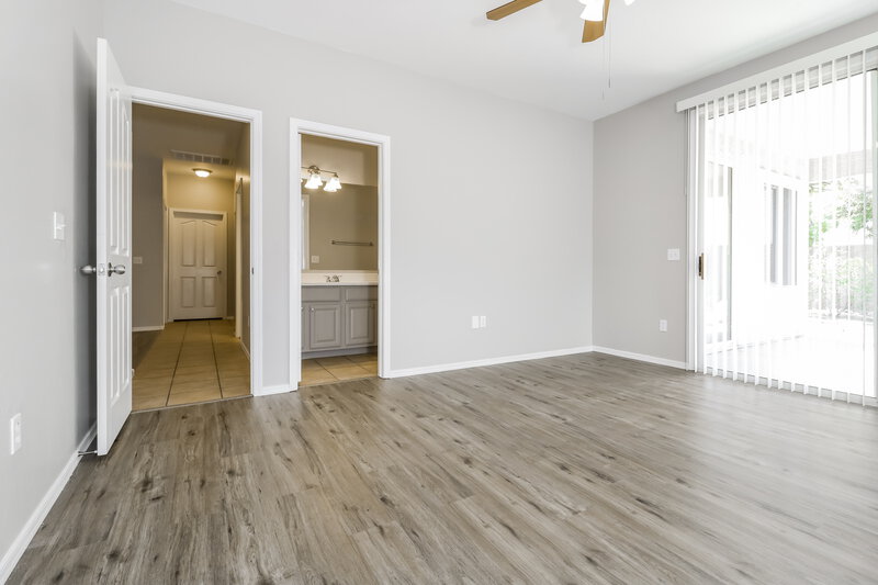 2,230/Mo, 1305 S 119th Dr Avondale, AZ 85323 Main Bedroom View 2