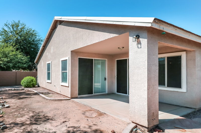 2,230/Mo, 1305 S 119th Dr Avondale, AZ 85323 Rear View 2