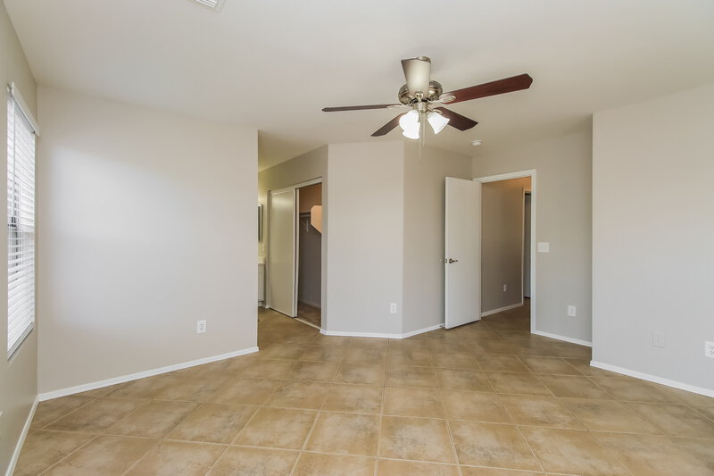 2,370/Mo, 5743 E Flossmoor Cir Mesa, AZ 85206 Main Bedroom View 2