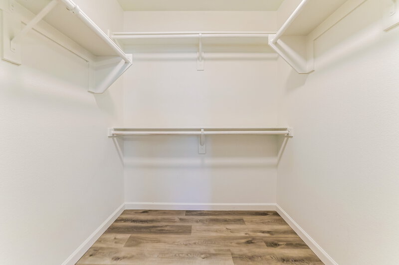 1,990/Mo, 22055 211th St Queen Creek, AZ 85142 Walk In Closet View