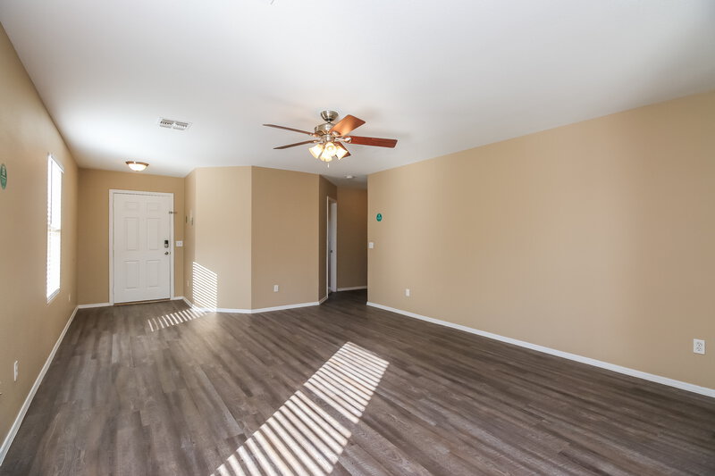 1,980/Mo, 2301 S Palo Verde Dr Apache Junction, AZ 85120 Living Room View