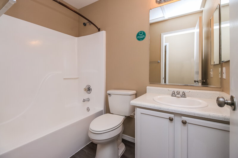 1,980/Mo, 2301 S Palo Verde Dr Apache Junction, AZ 85120 Bathroom View