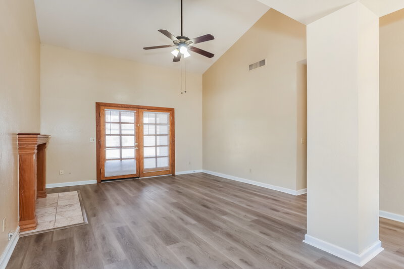 2,225/Mo, 6232 W Laredo St Chandler, AZ 85226 Living Room View