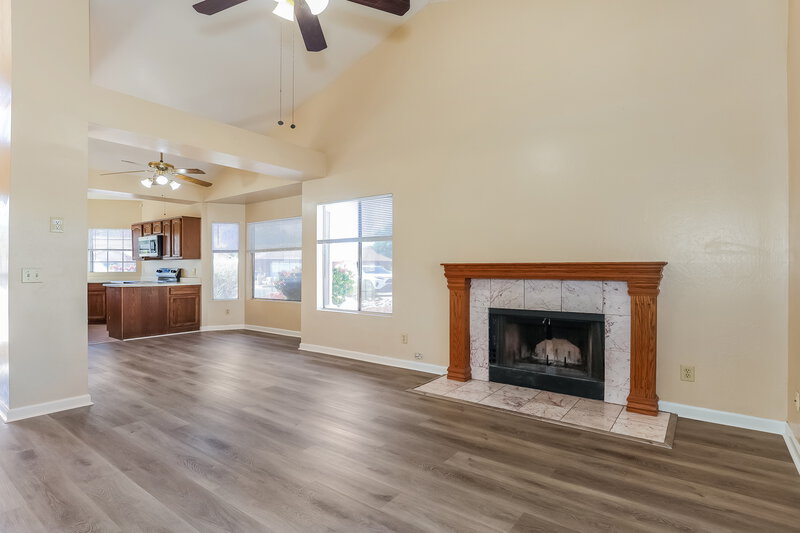 2,225/Mo, 6232 W Laredo St Chandler, AZ 85226 Living Room View 2