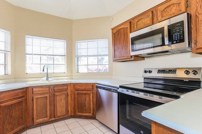 2,225/Mo, 6232 W Laredo St Chandler, AZ 85226 Kitchen View 3